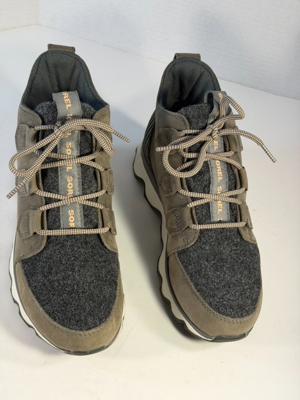 WOMEN'S SOREL SIZE 7.5 WATERPROOF BOOTIES - Picture 2 of 16